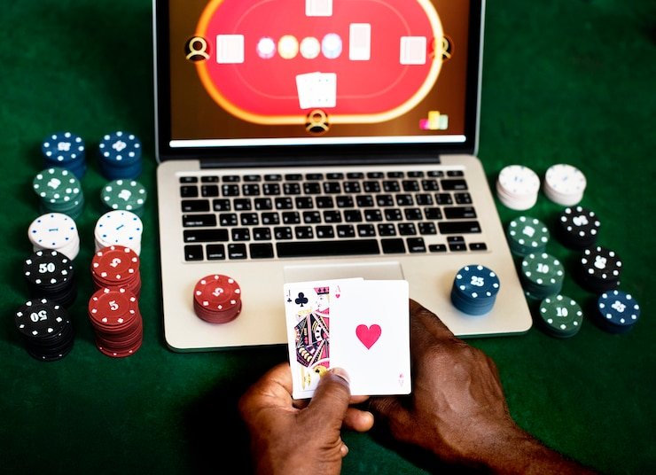 Panel pengaturan keamanan akun di royaldream menampilkan opsi 2FA dan manajemen sesi login